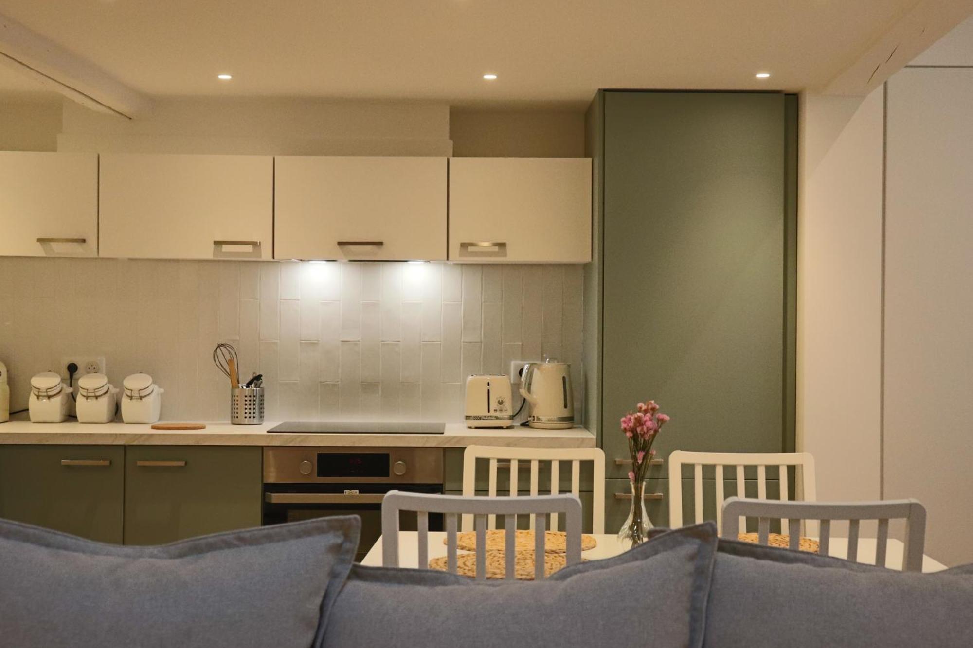 アンティーブLes Palmiersアパートメント 部屋 写真
